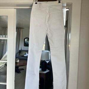 Zara NWT Slim Flare White Jeans size 38(6)